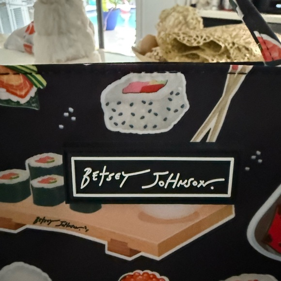 Betsey Johnson Black LunchTote with Sushi Pattern. NWOT - Picture 3 of 4